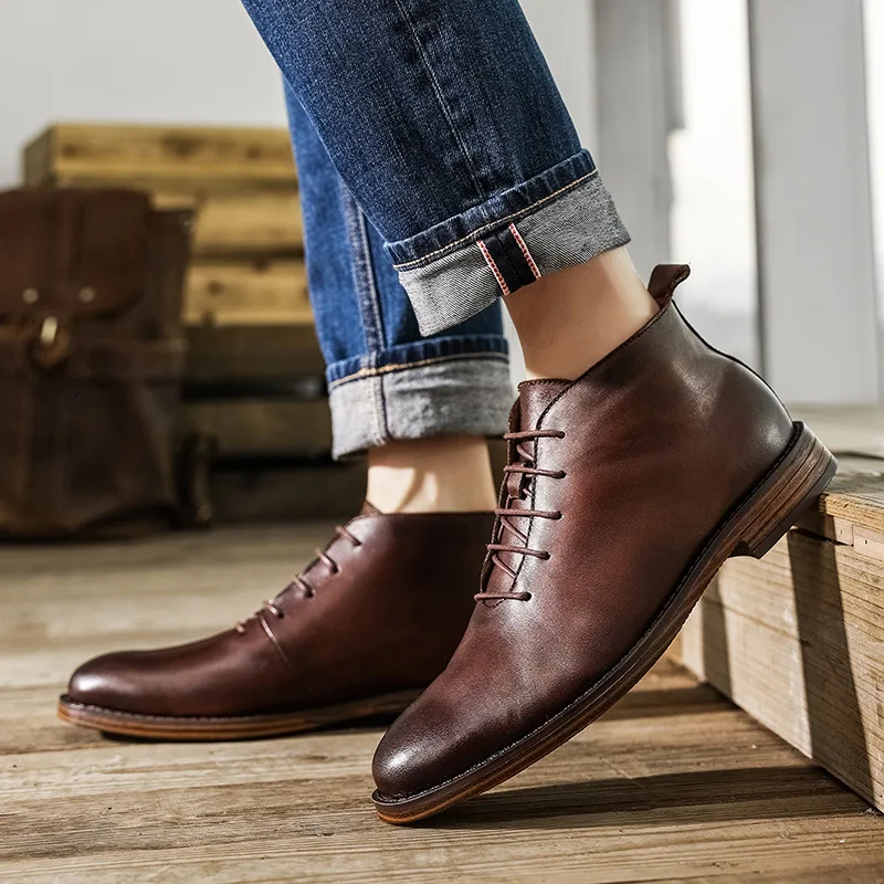 Botines de lujo para hombre de cuero genuino hechos a mano 2025, calidad de otoño, tendencia británica, punta redonda, zapatos de negocios con cordones, talla masculina 47