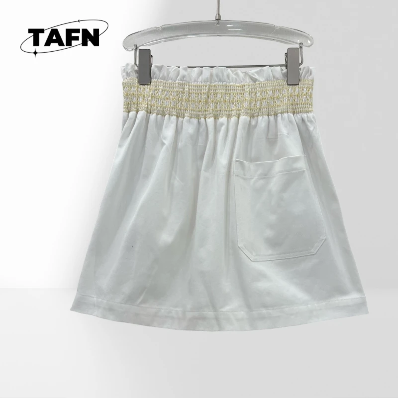 เอวสูงเย็บอารมณ์แนวโน้มสบายอินเทรนด์ลวดลายถักเสื้อกันหนาวสําหรับชายเหมาะสําหรับ Casual Outings AE621