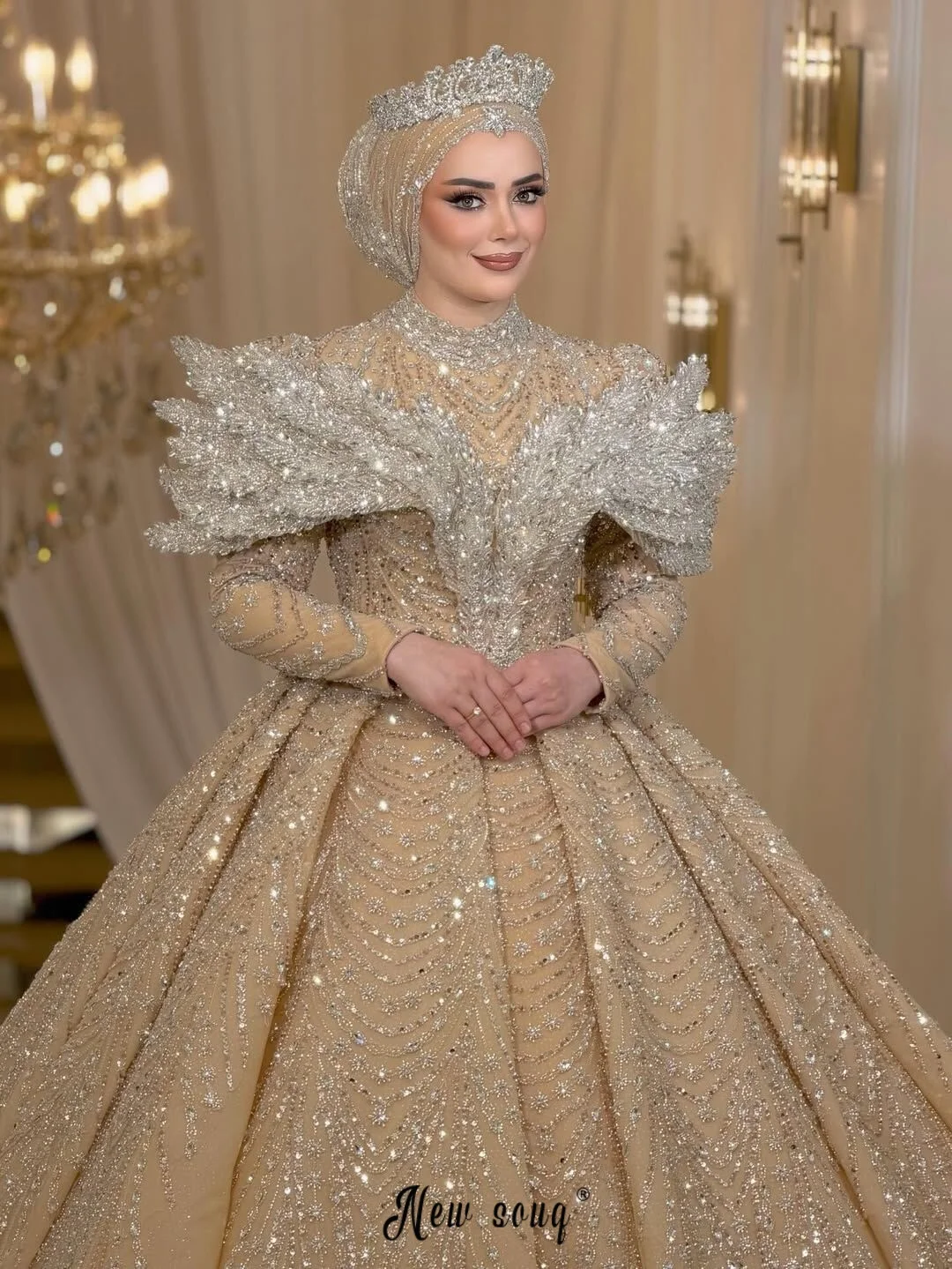 Plus Size Gold Luxury Wedding Dress Muslim Heavy Handmade Shiny Bridal Gowns Customized Beaded amanda novias vestido novia 2026