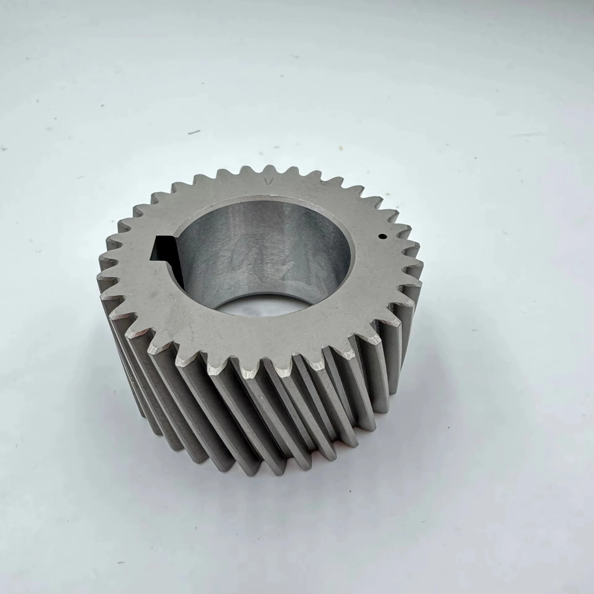 

h30mm crankshaft gear for v2203 v2403 c2.4 crankshaft gear 34t h30mm