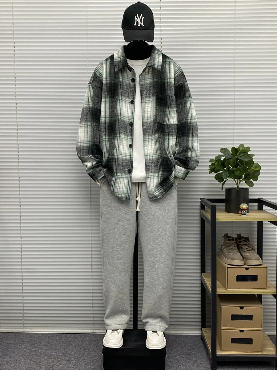 

Men's Oversize Casual Plaid Long Sve Floing irt Spring Autumn Wear Large Size Teenagers Faionable Outer Jaet