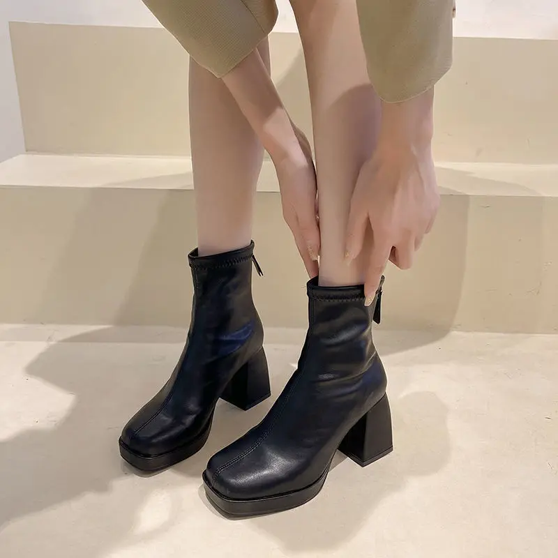 Short boots for women 2025 new spring and autumn single boots round toe high rise thick high-heeled boots for women