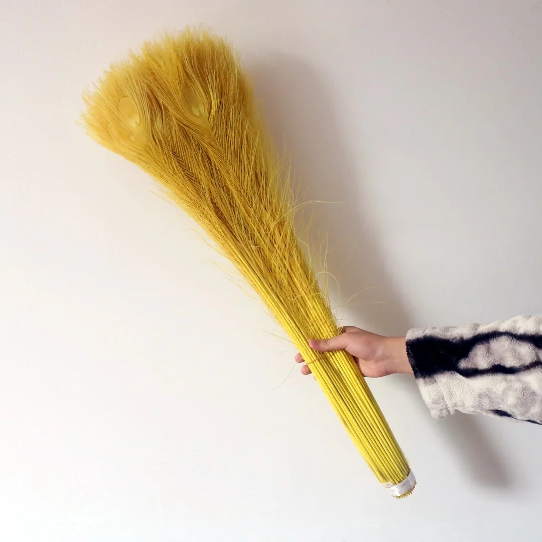 

100pcs Yellow Peacock Feathers For DIY Crafts 70 80cm Natural Home Carnival Wedding Jewelry Accessories Plumas