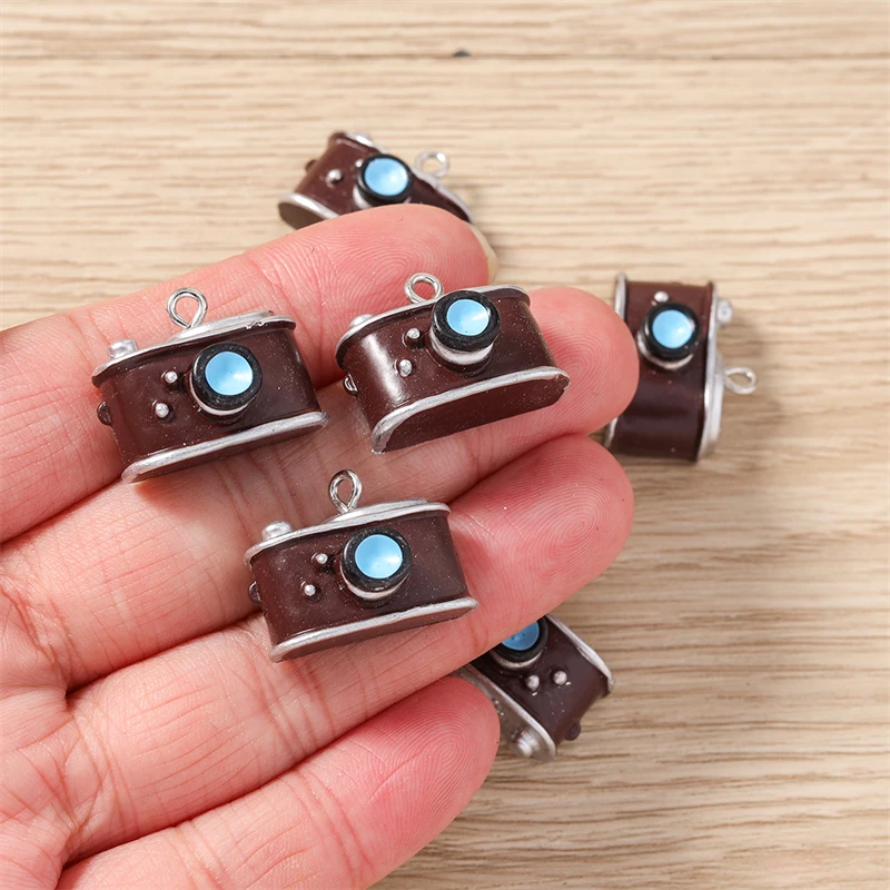 10 peças de pingentes de resin - Jewelry Making Videos avaliação e preço
