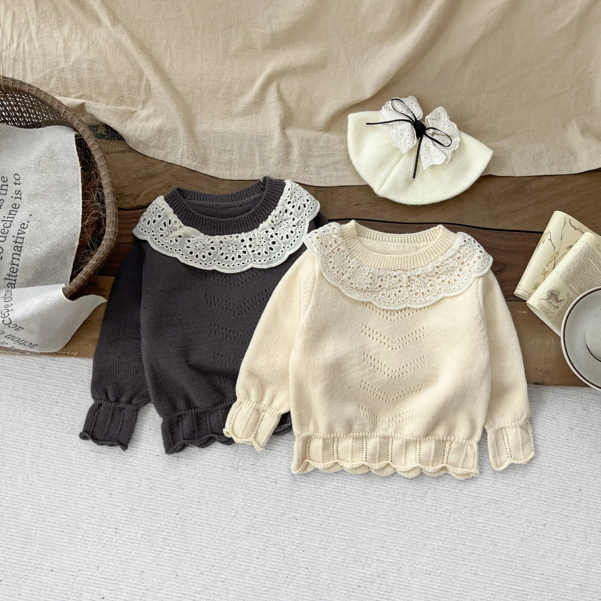 

2025 Autumn New Baby Girl Lace Collar Knitted Bottoming Shirt Solid Infant Toddler Long Sleeve Casual Sweater Princess Clothes