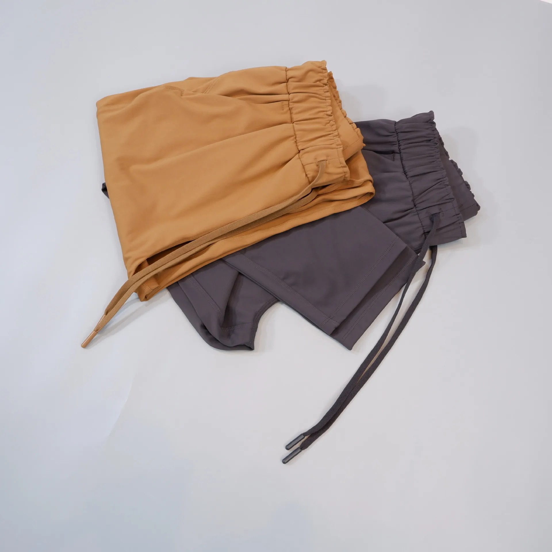 سراويل نسائية رياضية ضيقة للكاحل طويلة عالية الخصر قابلة للتمدد ومريحة للتمرين واليوجا والركض صديقة للبشرة لليوجا وصالة الألعاب الرياضية