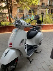 For Piaggio Vespa GTS 300 Motorbike Windshield Air Deflector Scooter Accessories  Motorcycle Windscreen