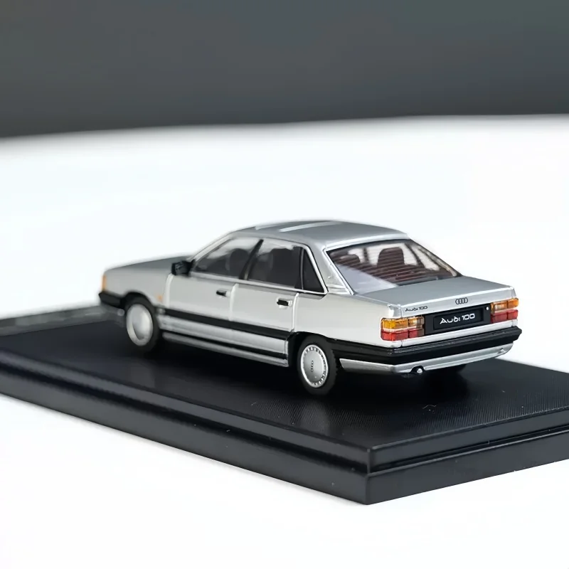 RM 1:64 Alloy model of a 1989 Audi 100 C3 classic car