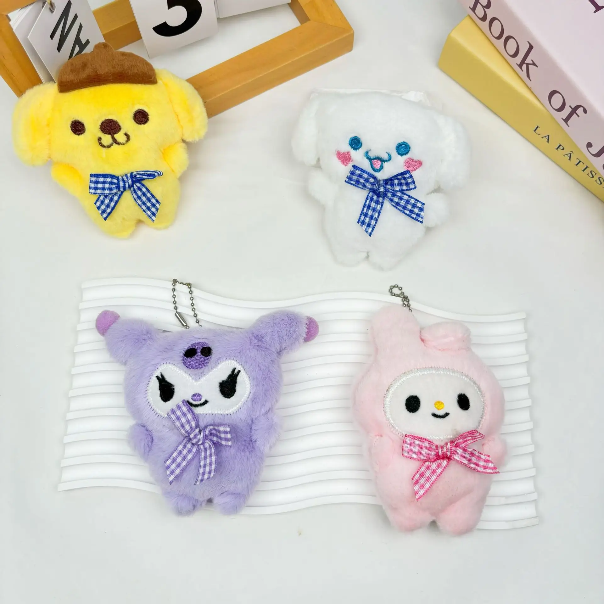 

Sanrio Kuromi Plush Keychain Cute Cartoon Melody Pendant Scarf Accessories