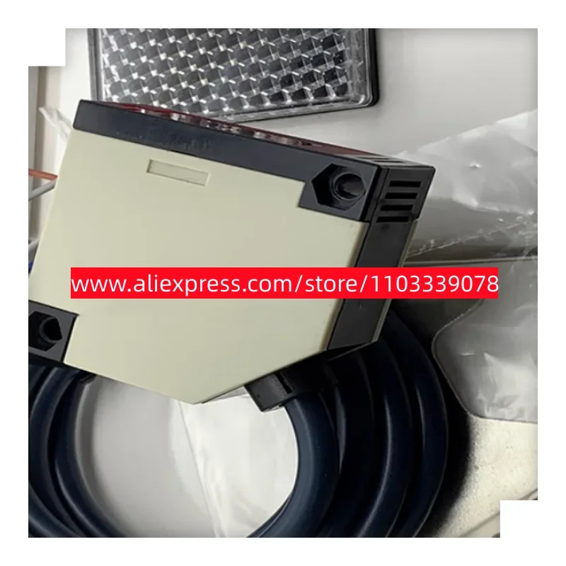 

New photoelectric switch E3JK-RR11-C E3JK-RR12-C E3JK-DR12-C E3JK-TR11-C E3JK-DR11-C E3JK-TR12-C E3JK-TR13-C E3JK-DP13-C