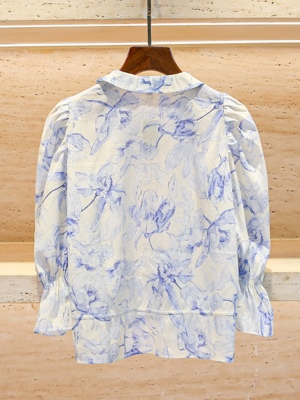 

M Home Nan You High End Women's irt Spring 2025 National Sle Print Turn Collar Seven Sve Belted Top Women's Faion