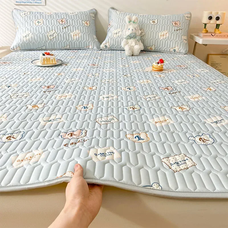 Natural Latex Thicken Mat for Bed High-quality Cool Feeling Rayon Bed Pad and Pillowcase Ice Silk Bed Summer mattress Washable