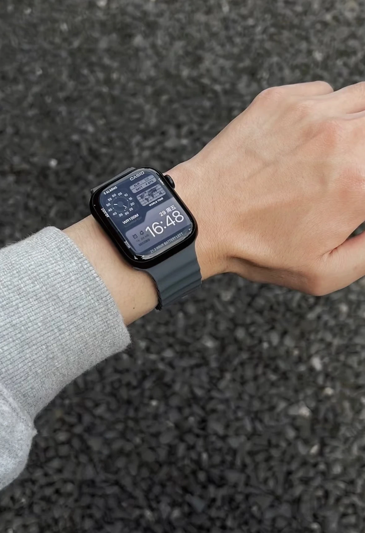 

Chain magnetic strap for Apple Watch Band Ultra 2 49mm 45mm 44mm 40mm 41mm 38 42mm Silicone Bracelet IWatch10 9 8 7 6 5 3 SE