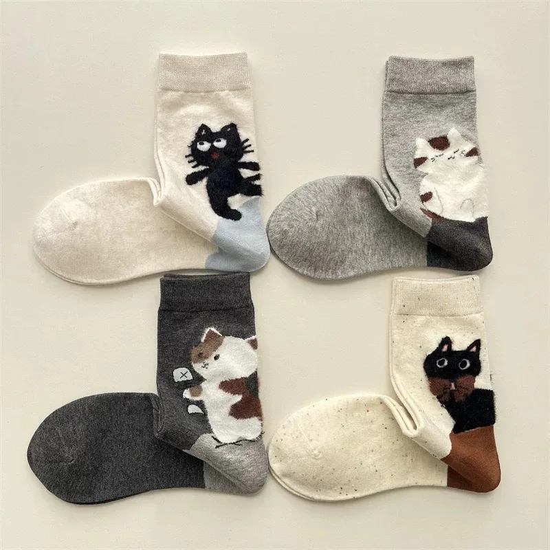 

4 Pairs Splicing Flocking Cat Socks Girls Cat-Print Socks Autumn Winter Socks for Women Velvet-flocked Animal Mid-tube Stocking