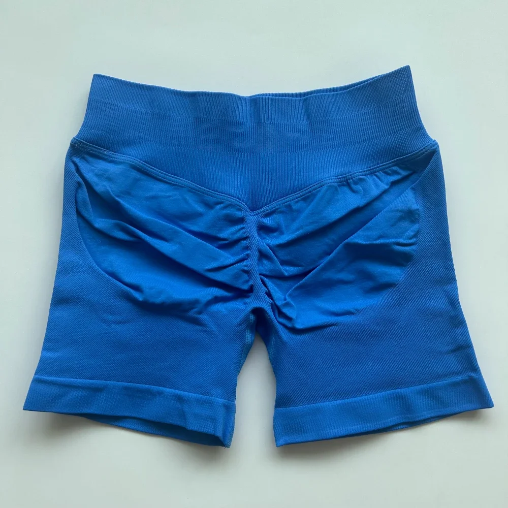 Pericic Gym-Shorts mit niedrigem Rippenbund, Yoga-Shorts, nahtlose Scrunch-Bum-Workout-Shorts, Booty-Stretch-Laufshorts, Fitnesskleidung – Detail 11