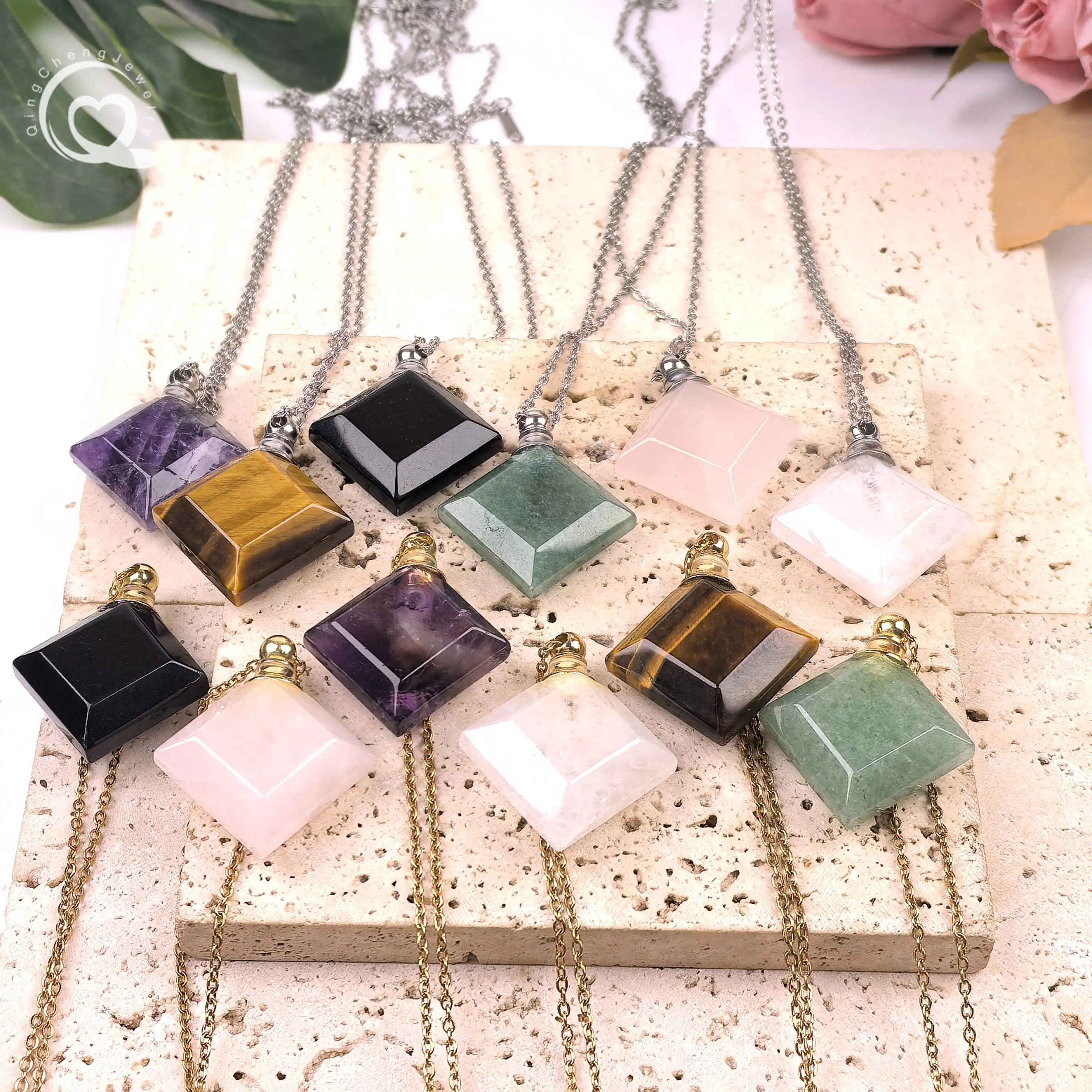 

Diamond Shape Crystal Perfume Bottle Pendants Rhombus Rose Quartz Amethyst Essential Oil Diffuser Vial Necklace Jewelry QC1193