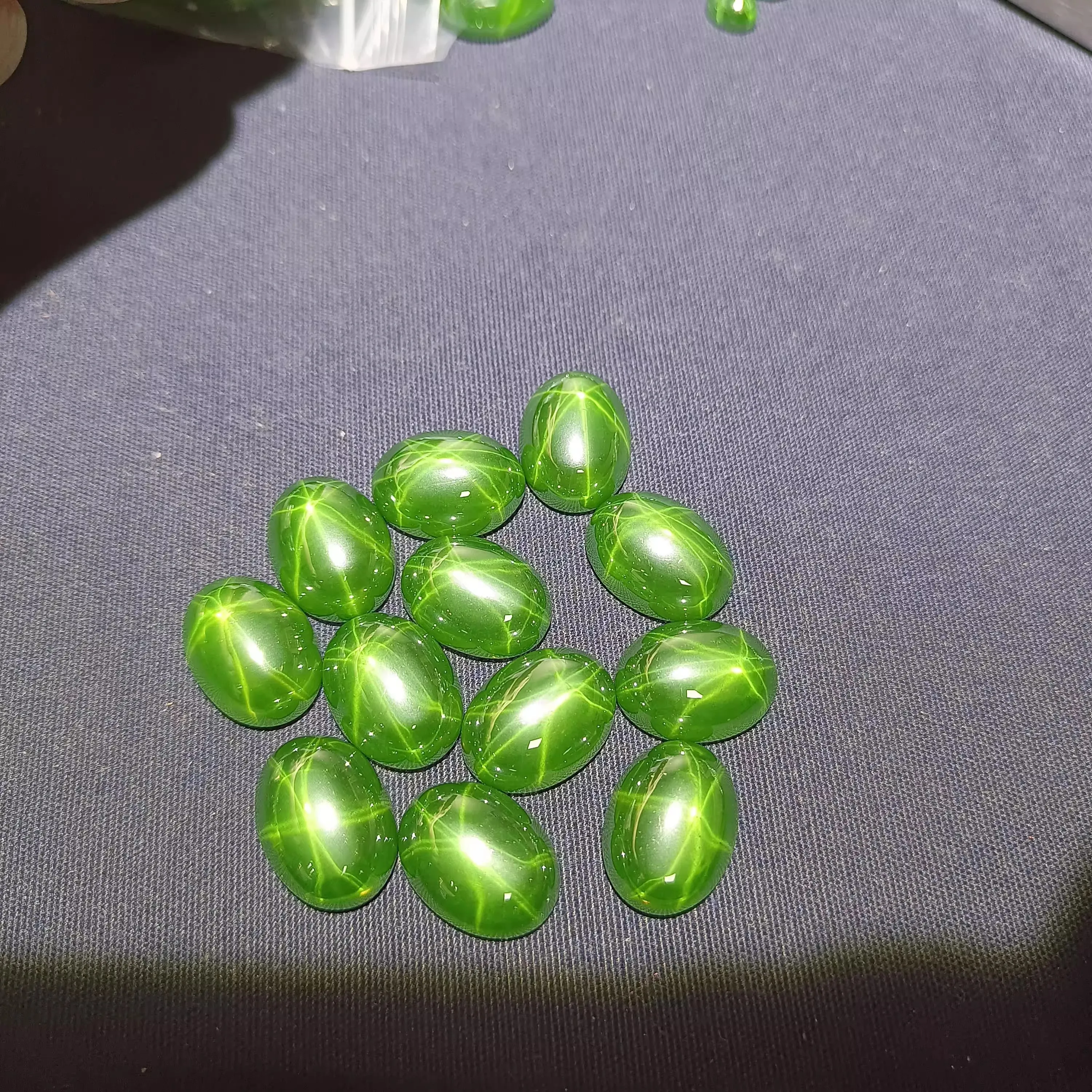 20mm green starlight cabochon stone large ring gemstone egg face men and women, main stone 18x25mm