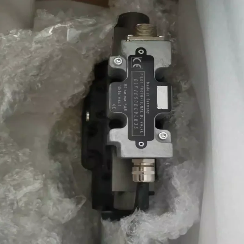 D1FVE50BCVLB35    D1FVE02CC0NM0311    D41FBE01FC1NF0014       New Original Proportional Directional Valve