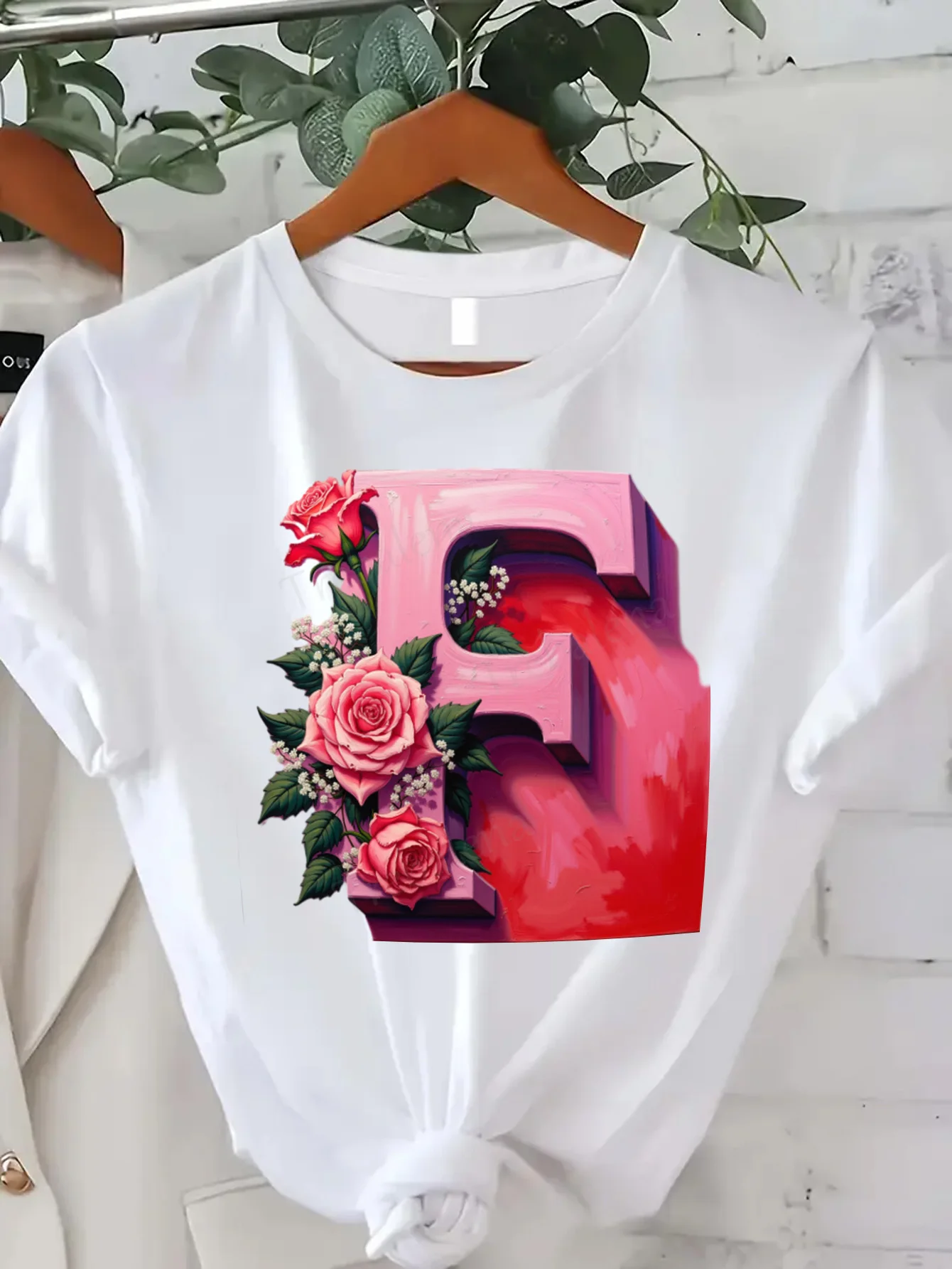 

Comfortable Women's Print T-shirt Floral Letter E T-Shirt for Women, Romantic Rose Print Casual Top