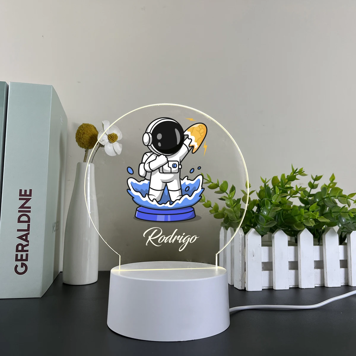 

1PC Cartoon Astronauts Custom Lamp For Baby Birthday Gift Kids Room Table Decor Spaceman Personalized Night Lamp