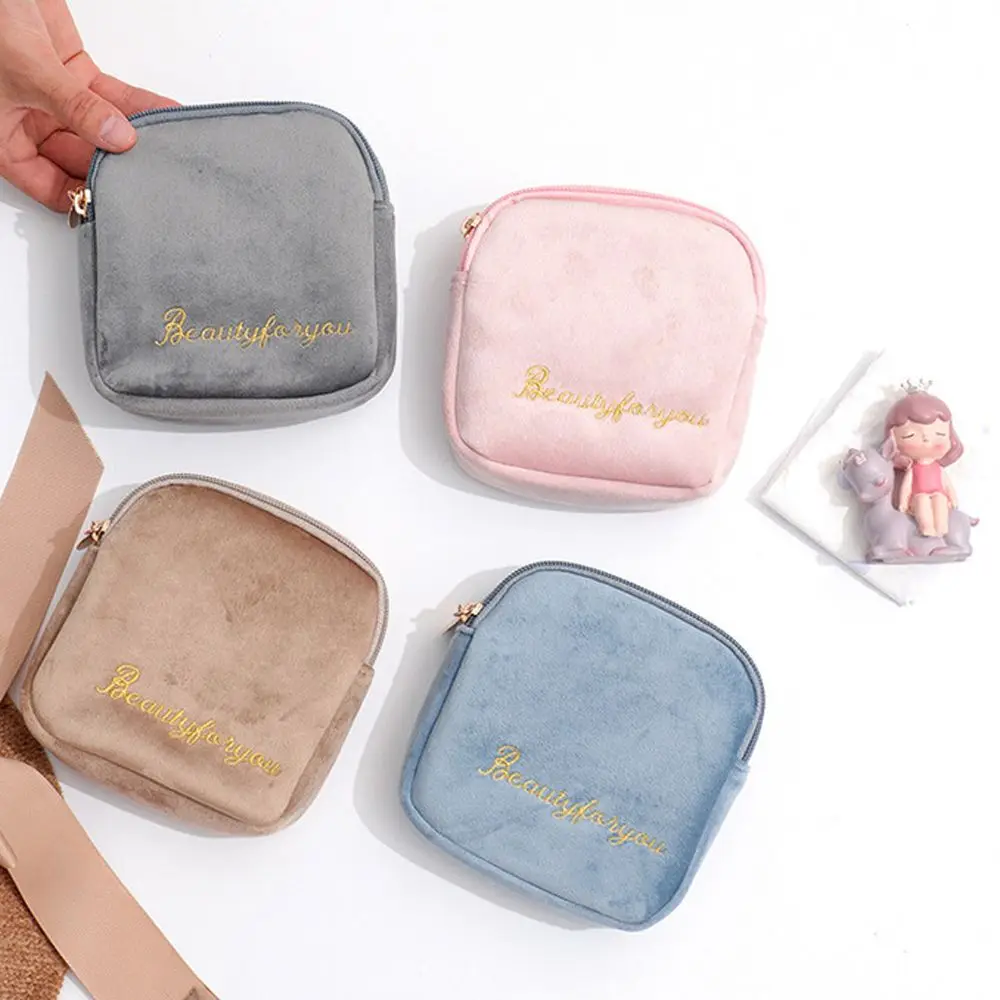 Small Portable Cute Travel Simple Plush Lipstick Bag Storage Bag Sanitary Napkins Case Chessboard Cosmetic Bag