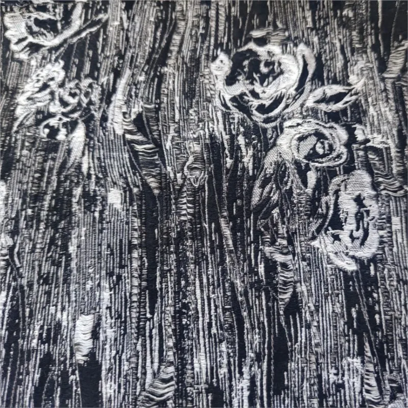 Polyester-cotton sketch style rose wool jacquard fabric for women's fashion sets and bags