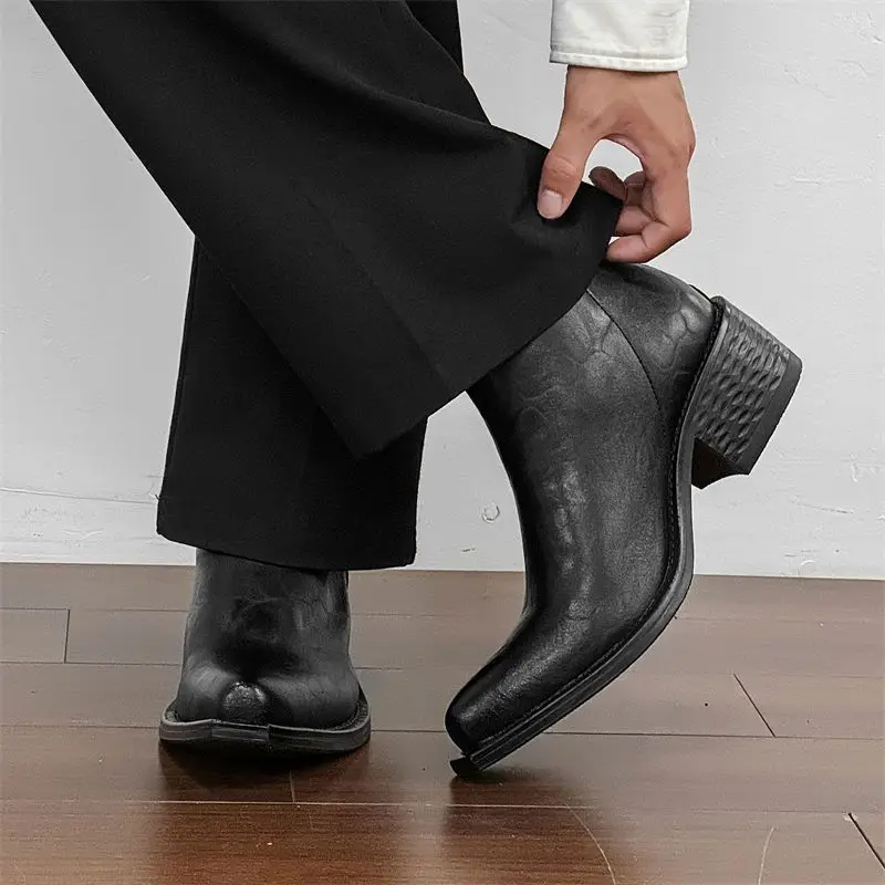 2025 Increase British Style Fashion Thick-soled Men's Chelsea Niche Wizard Big Upturned Motorcycle Boots