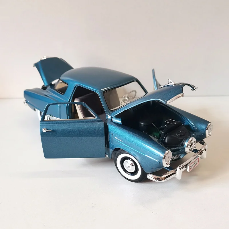 Luying 1:18 Scale Alloy 1950 Studebaker Champion Miniature Toy Vintage Car Simulation Diecast Classic Model Souvenir Display