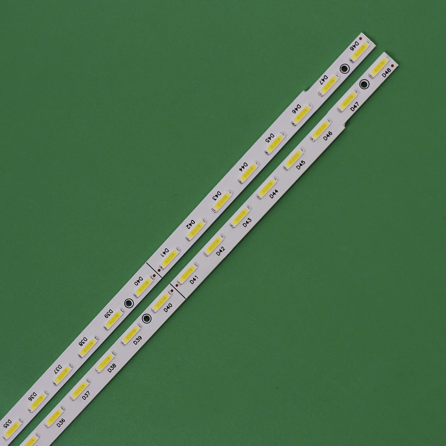 Strisce di retroilluminazione a LED 48 lampade per 50UF830V 50UH635V 50UH630V 50UF8300 50UF8307 V500DJ2-KS5 M0009F1N31A LED50T60U