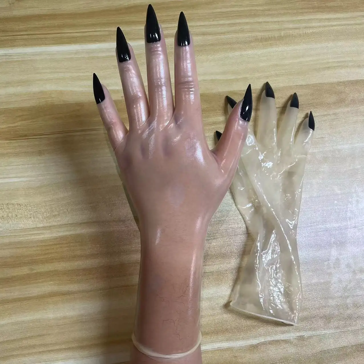 Super Thin Oil Shiny Transparent Latex Gloves Zentai Glove Fetish Crossdress Men\'s Sheer Cosplay Kigurumi Long Nails Gloves