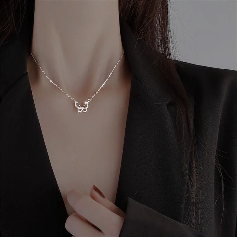 Einfache Hohle Kristall-Schmetterlings-Halskette, Modische Klassische Schlüsselbeinkette, Anhänger-Halskette für Frauen, Eleganter Schmuck – Detail 5