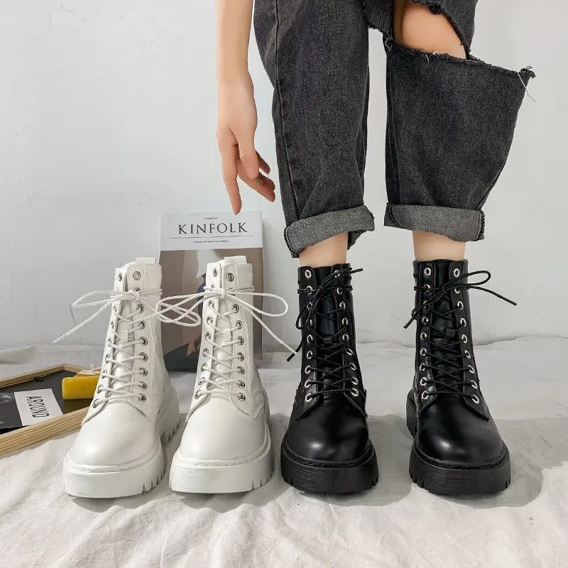 2022 Winter New Round Head Lace Thick Soled Medium Boots for Women Warm Casual Anti-skid Oversize Shoes Fashionable Street Cool