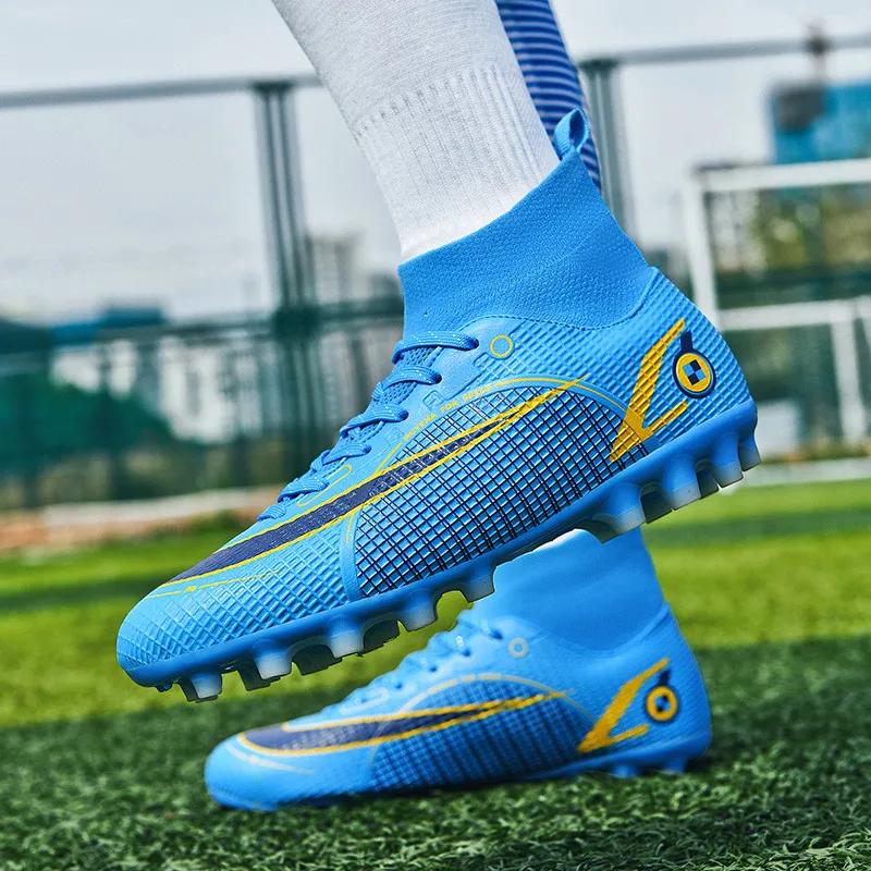 2022 Black High Men's Sneakers Football Trainers Outdoor Unisex Spikes Soccer Shoes School Crampons Football Boots for Teenagers