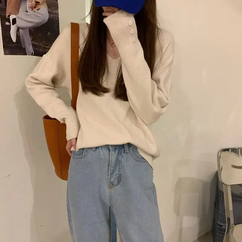 ربيع الخريف 2025 الكورية نمط سليم تيشيرت ضيق بأكمام طويلة محبوك المرأة أسود أبيض سترة برقبة على شكل v موضة الأمومة