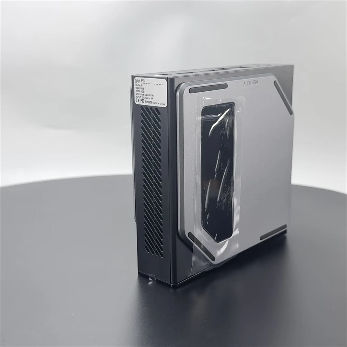 

S1 Mini PC with Smart Temperature Display/Intel N100/Mini Computer/Compact Design/Multi - Configuration