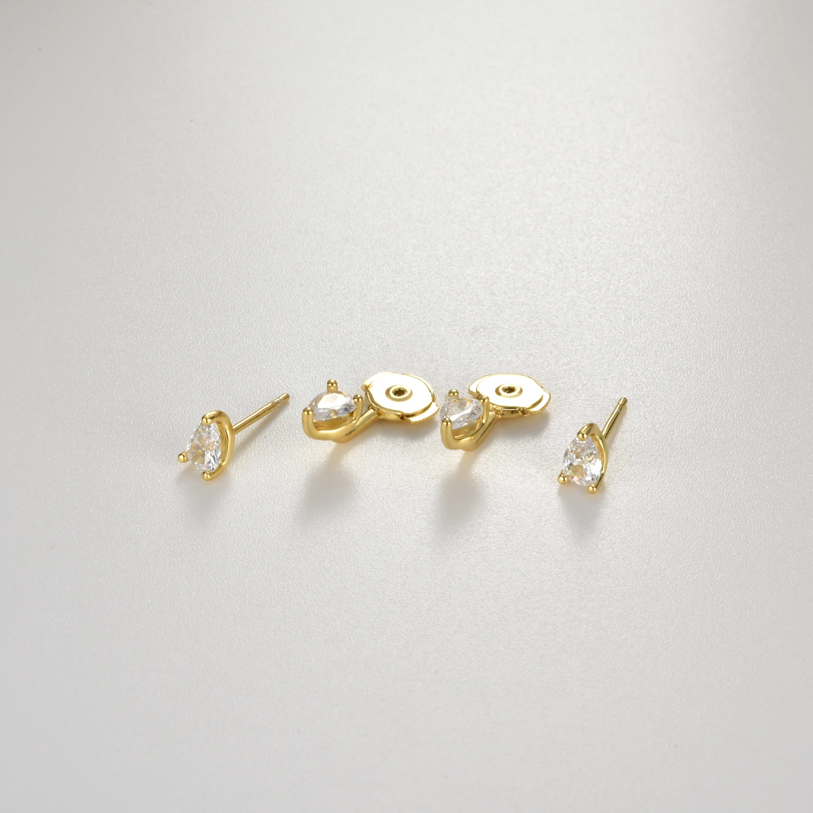 ANDYWEN 925 Sterling Silver Gold Pear CZ DropWater Clips Stud Earring Women Luxury Crystal Fine Jewelry 2023 Jewels Gift