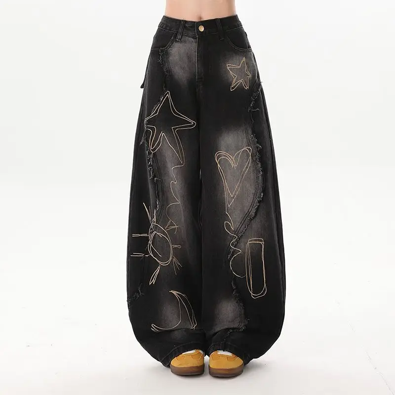 American Vintage Embroidery Graffiti Frayed Jeans Women Washed Curved Knife Denim Pants Y2k Oversized  Casual Loose Wide Legs