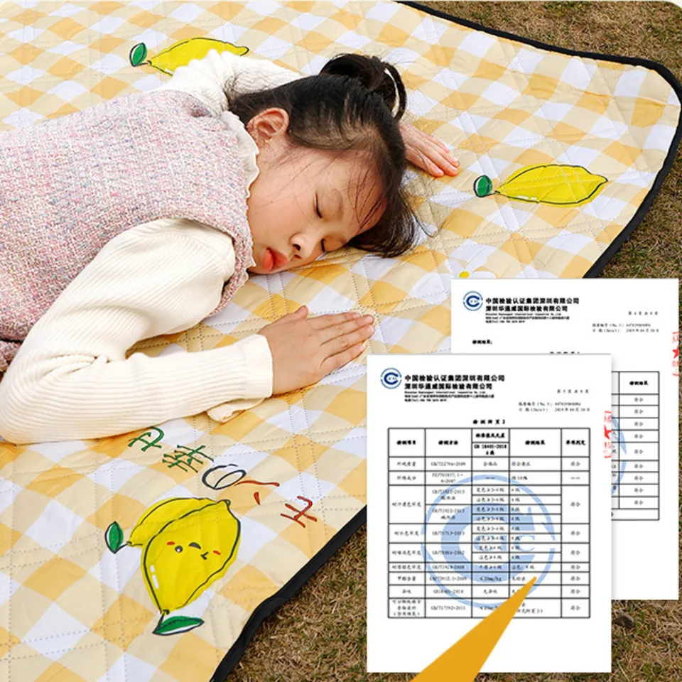 Waterproof Picnic Blanket 200x200cm Large Beach Outdoor Mat with Carrying Handle for Camping Garden Patio Furniture
