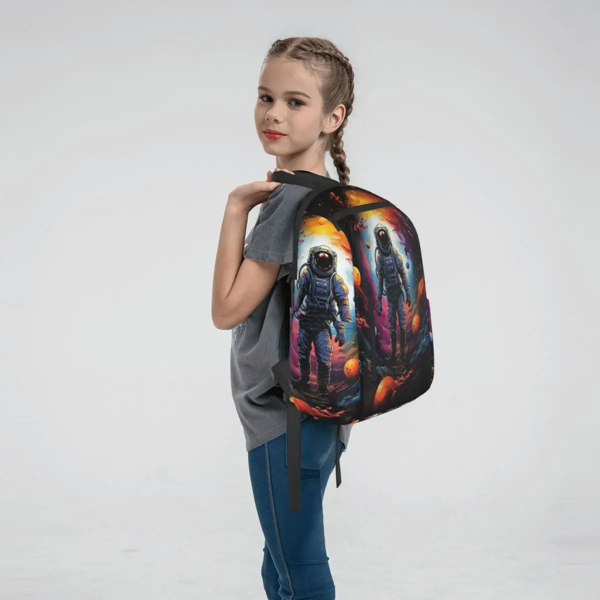 Astronaut Walking In Space Graffiti Backpack Daypack Kids BookBag School Bag Shoulder Bags for Men Women