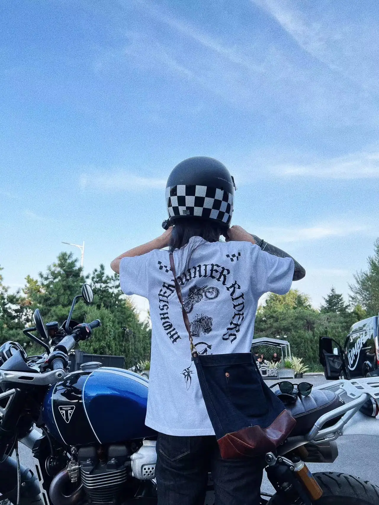 

Vintage American Retro Locomotive T-shirt Niche Original Design Retro Motorcycle Wear