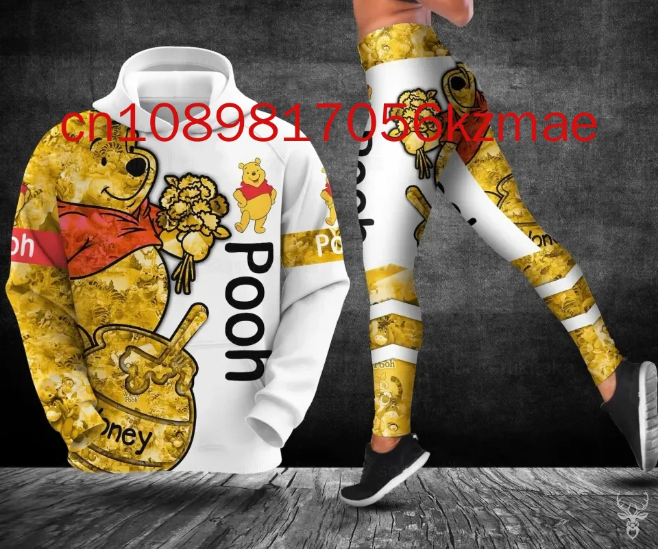 Nome personalizzato gratuito Disney Winnie The Pooh Felpa con cappuccio e leggings da donna 2024 Nuova felpa con cappuccio Pantaloni da yoga Pantaloni sportivi Set di moda