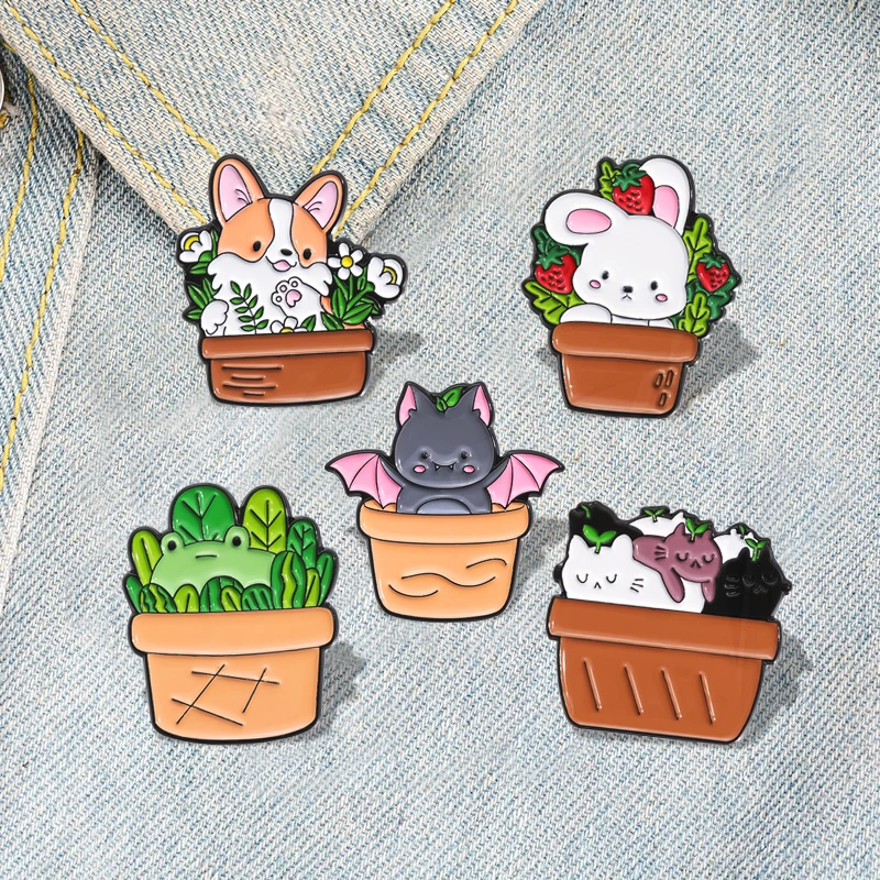 Cat Rabbit Frog Dog Pines Lapel Badges Animal Jewelry Gift for Kids Friends Cute Potted Animals Enamel  Brooch Custom Bat