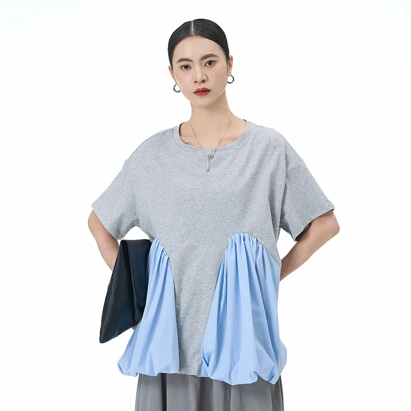 "تي شيرت صيفي كبير الحجم بجيب 2025 - بلوزة نسائية فضفاضة مقاس كبير"