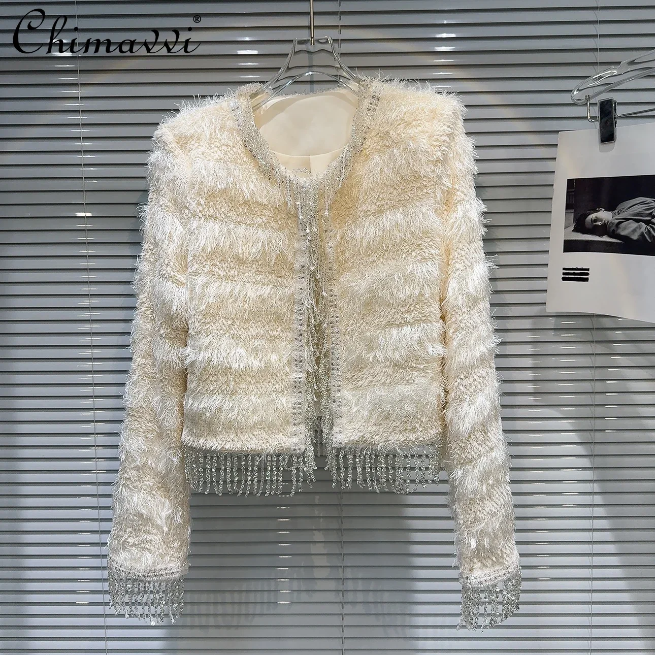 

2024 Autumn New Fashion Beaded Fringed Chain Light Luxury Celebrity Jacket Loose Temperament Versatile Plush Top Short Coat