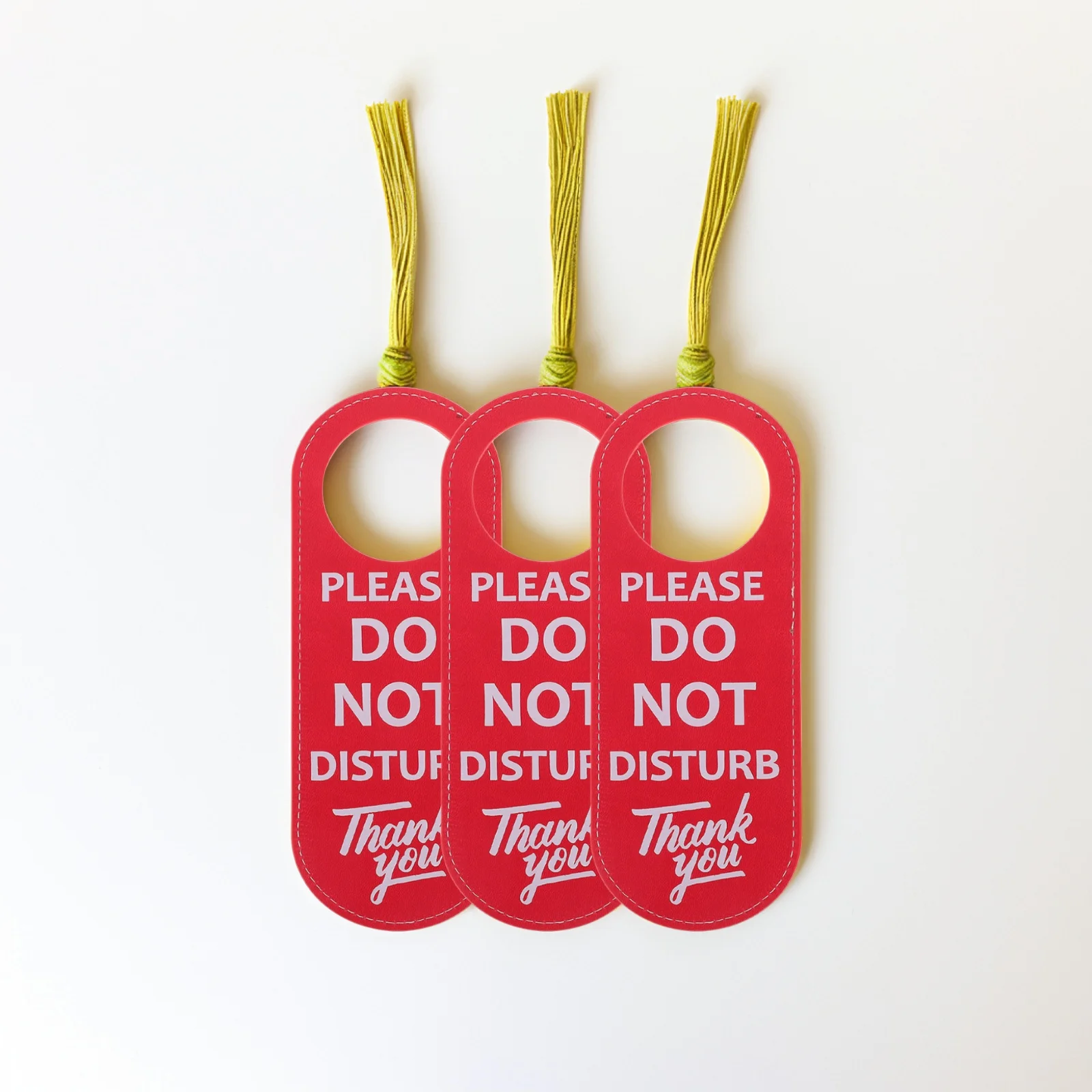 

3Pcs Do Not Disturb Door Hanger Sign Double Sided Indicator for Office Bedroom Bathroom Hotel Doors