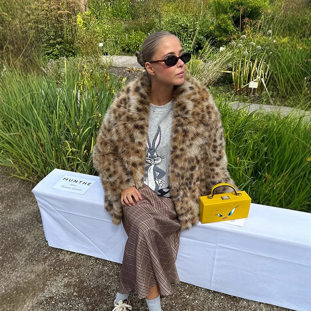 레오파드 프린트 숄 칼라 퍼 여성 재킷 버튼 프론트 루즈 롱 슬리브 퍼 코트 패션 럭셔리 아우터웨어 스트리트 레이디 코트 신상