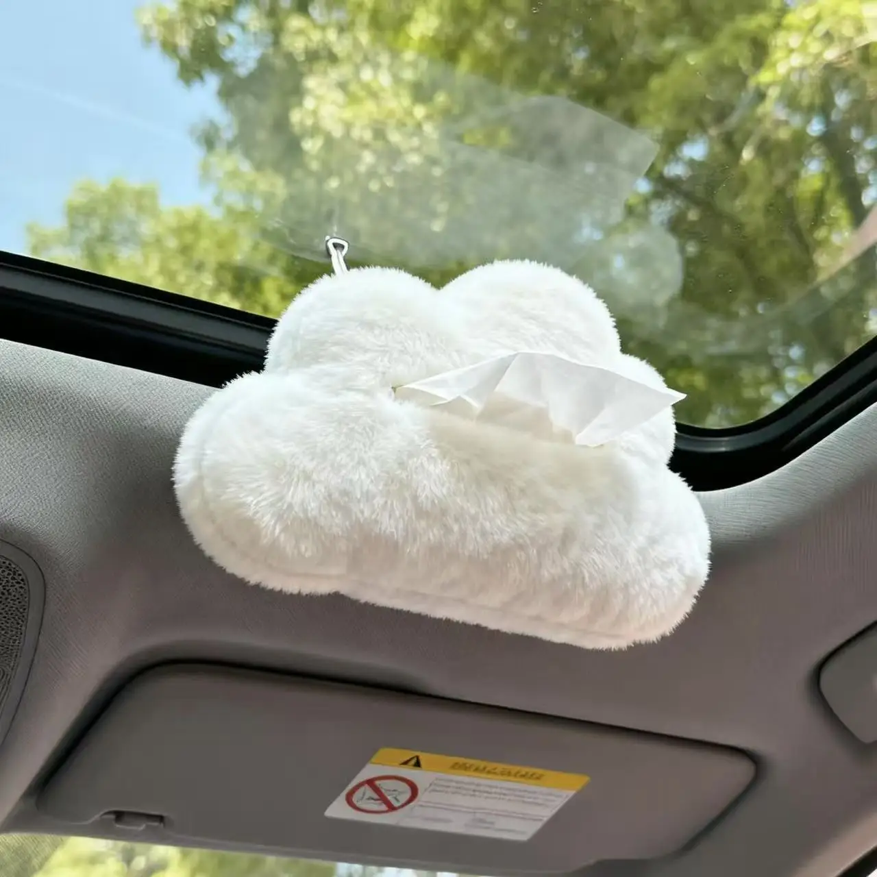 

Cute Cloud Suction Cup Tissue Box, Multi‑purpose Tissue Holder for Car & Home, Portable Storage Organizer Lovely Cartoon Design