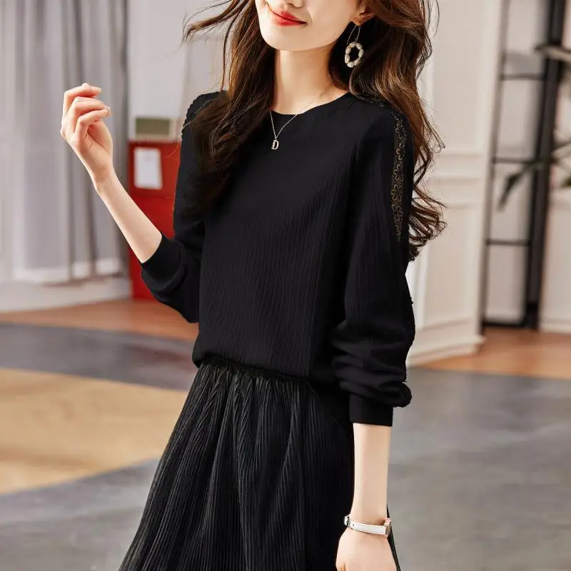 

Round Neck Lace Hollow Out Textured Top Women Autumn Long Sleeve Knit Shirt XQ239