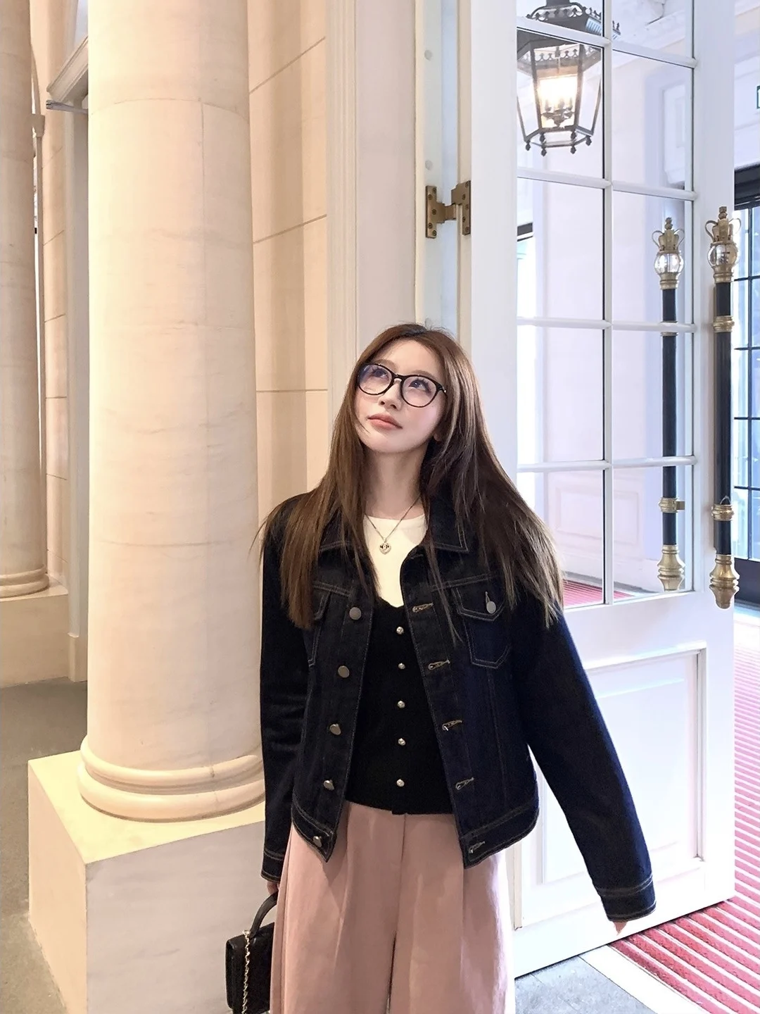 ファイオナブル ロングスリーブ ニットセーター レディース スリムフィット カラーブロック コントラスト 秋冬新作 高級感 トレンド