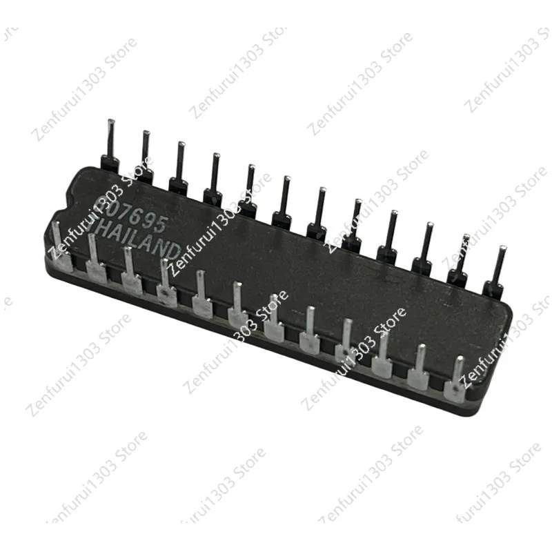 CY7C261-55WMB UV 64Kbit 8K x 8 55ns 24Pin Windowed CDIP 8K x 8 Power-Switched and Reprogrammable